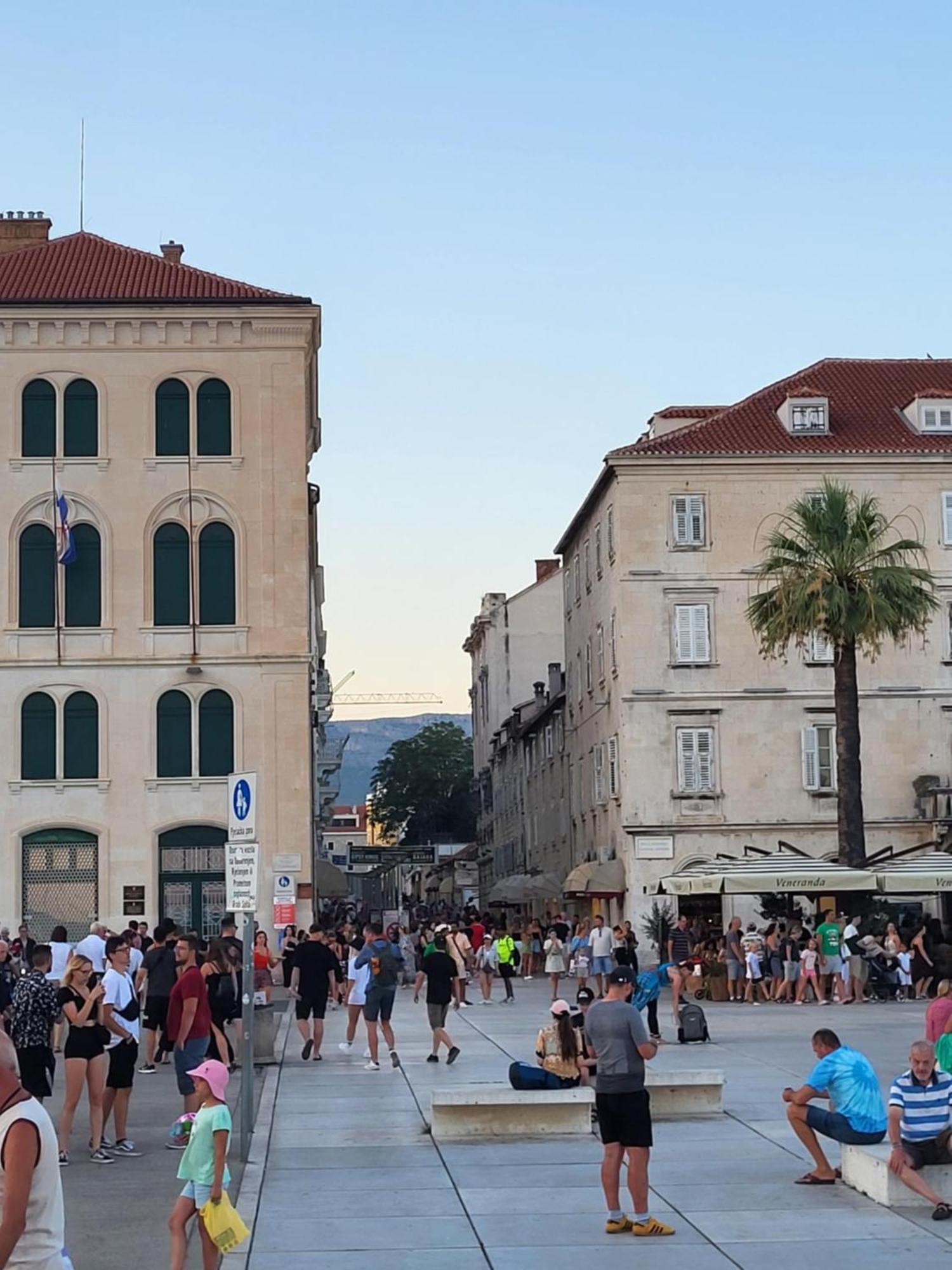 Apartment Sunshine- Center Of Split Eksteriør bilde